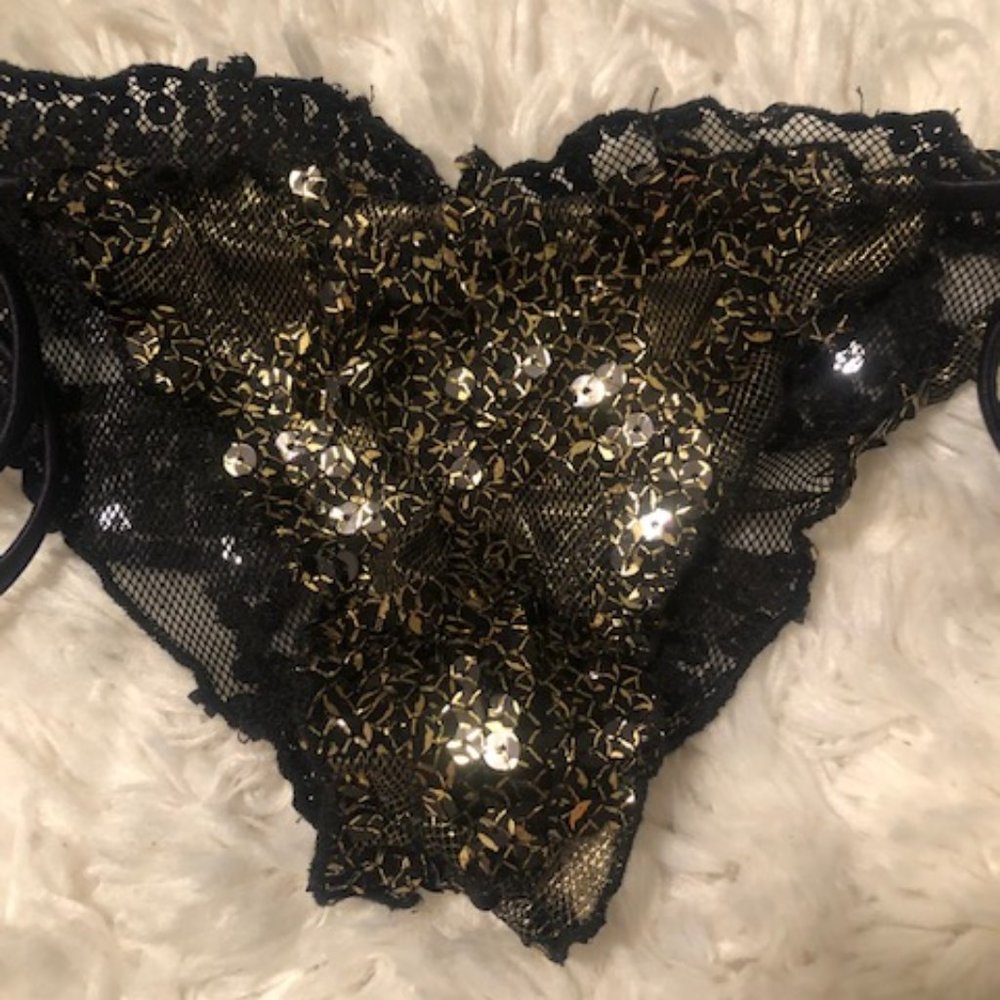 Bikini set - Picture 2 of 3